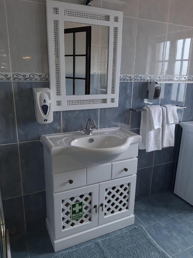 Готель Casa Velha D Fernando E Casa Avo Augusta Рібейра-Брава Екстер'єр фото